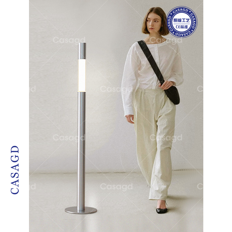 CASAGDモダンミニマリストライジングシャドウフロアランプリビングルームソファの隣の寝室の雰囲気ライト高級ハイエンドリフティングテーブルランプ