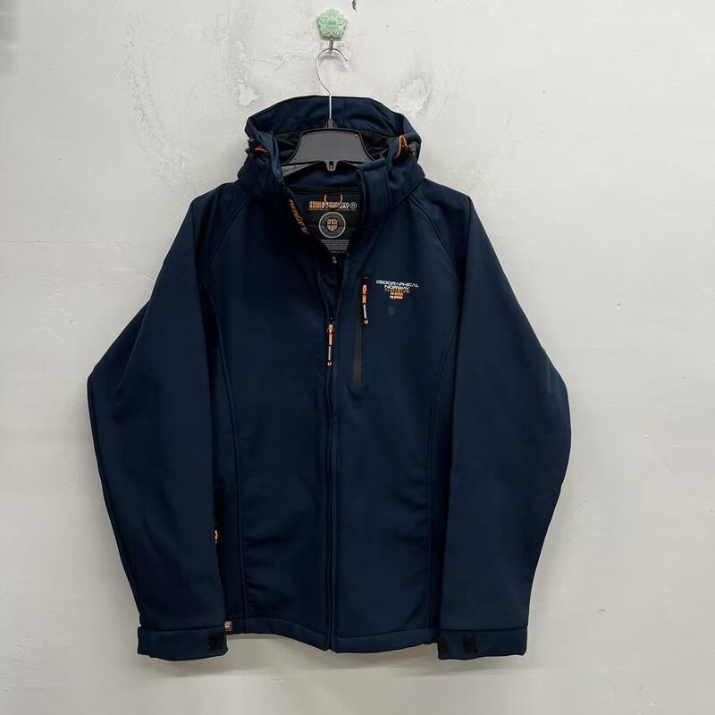 3D10 # Off-Season Special Offer! Men's Fleece-Lined Softshell Jacket for Autumn and Winter, Outdoor Windproof and Waterproof Softshell Jacket with Minor Imperfections. 3D10 # Off-Season Special Offer! Men's Fleece-Lined Softshell Jacket for Autumn and Winter, Outdoor Windproof and Waterproof Softshell Jacket with Minor Imperfections.