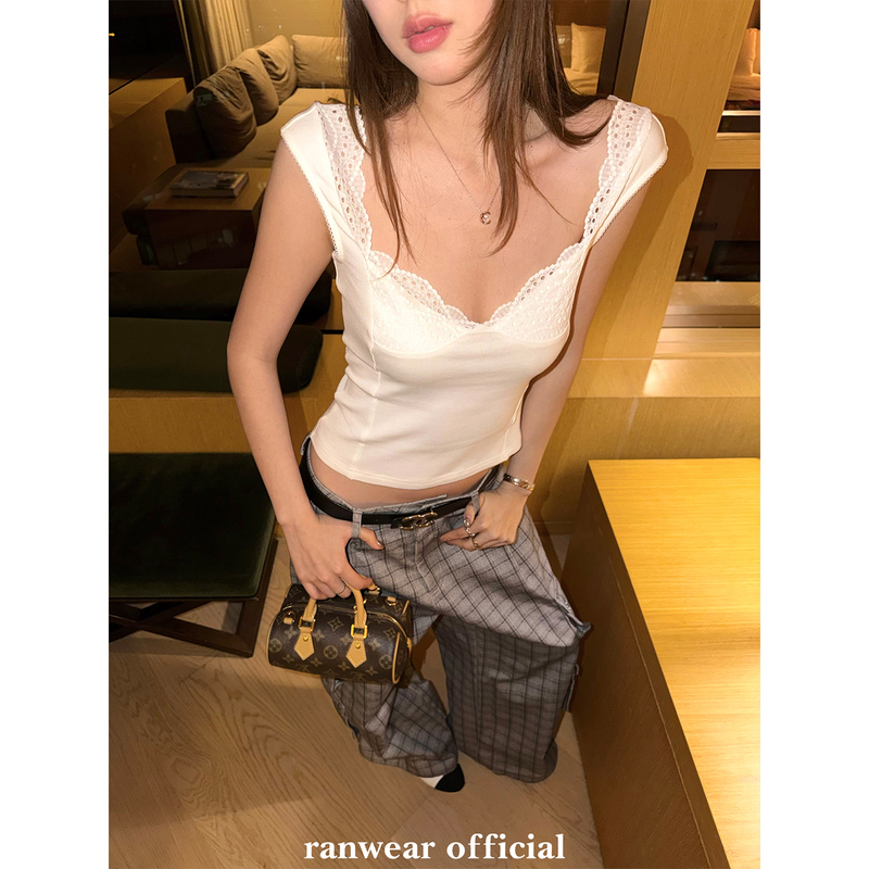 Ranwear'Marilyn Monroe' French-Style Heavy Lace Patchwork Low-Cut V-Neck Slim-Fit Figure-Flattering Short-Sleeve Top