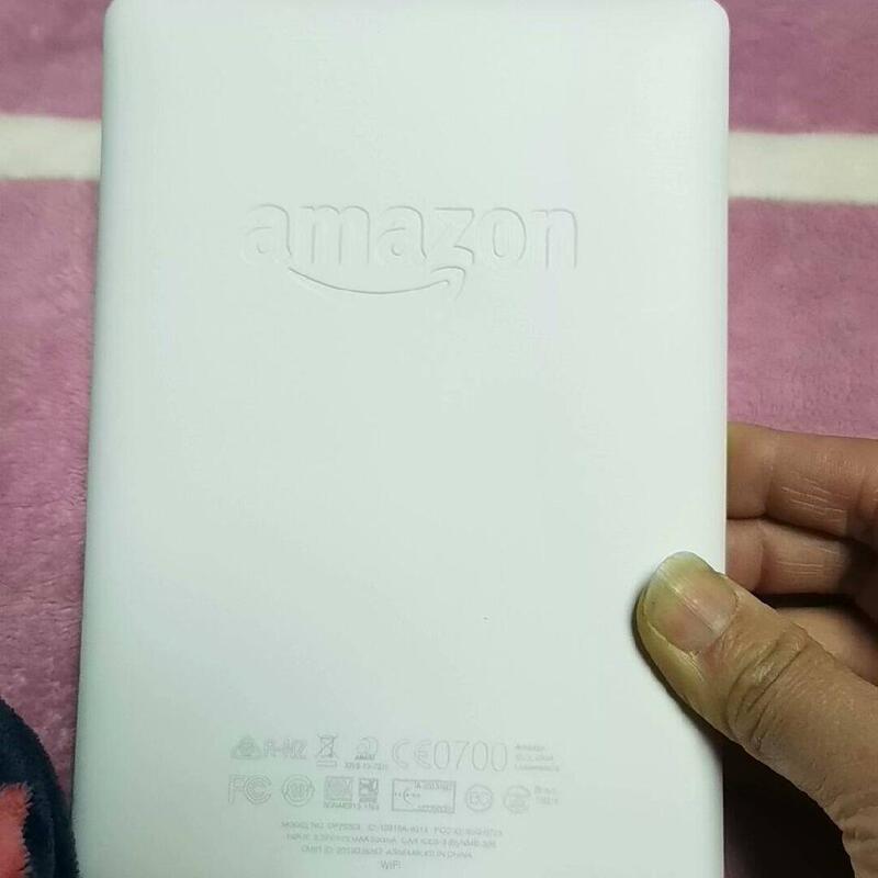 Price Negotiable for Kindle Paperwhite 7Th Generation, Condition as Shown in the Picture, No Data Included