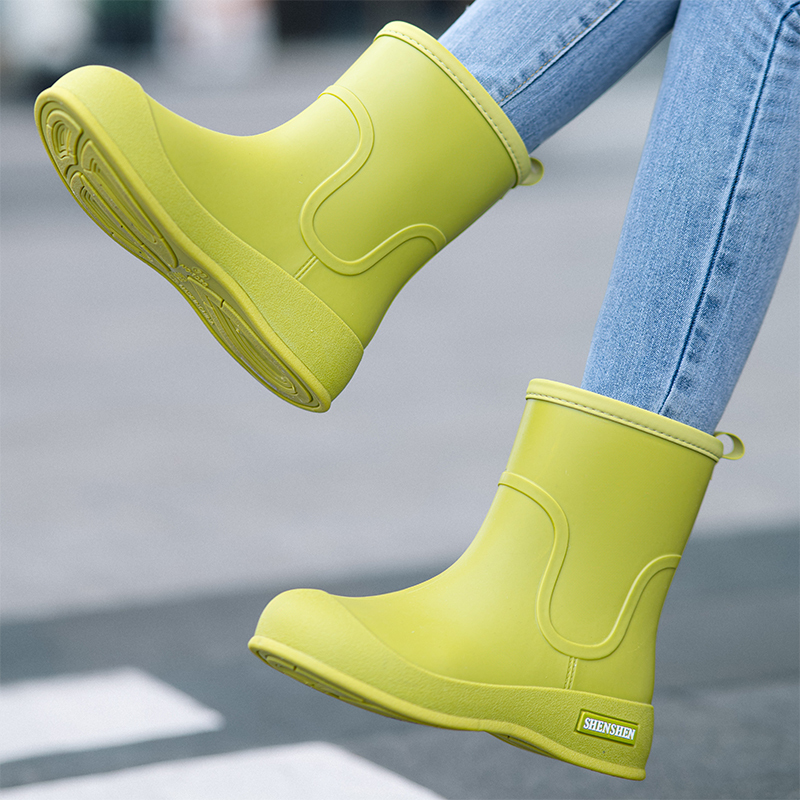 Kuangxun Water Shoes for Women, Fashionable Outdoor Rain Boots, Mid-Calf Rain Shoes, Waterproof and Non-Slip Kitchen Work Rubber Shoes, Adult Water Boots Kuangxun Water Shoes for Women, Fashionable Outdoor Rain Boots, Mid-Calf Rain Shoes, Waterproof and Non-Slip Kitchen Work Rubber Shoes, Adult Water Boots