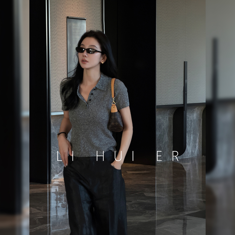 Lihuier Li Hui'Er【Holiday Rome】Floral Gray Polo Collar Linen Knitted Short-Sleeve T-Shirt Women's Summer Top Lihuier Li Hui'Er【Holiday Rome】Floral Gray Polo Collar Linen Knitted Short-Sleeve T-Shirt Women's Summer Top