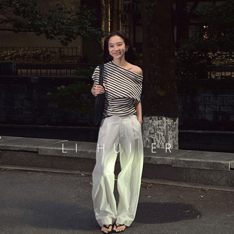 Lihuier Li Hui'Er Stray Kids Accordion Short Sleeve T-Shirt for Women 2026 New Striped One-Shoulder Oblique Shoulder Top