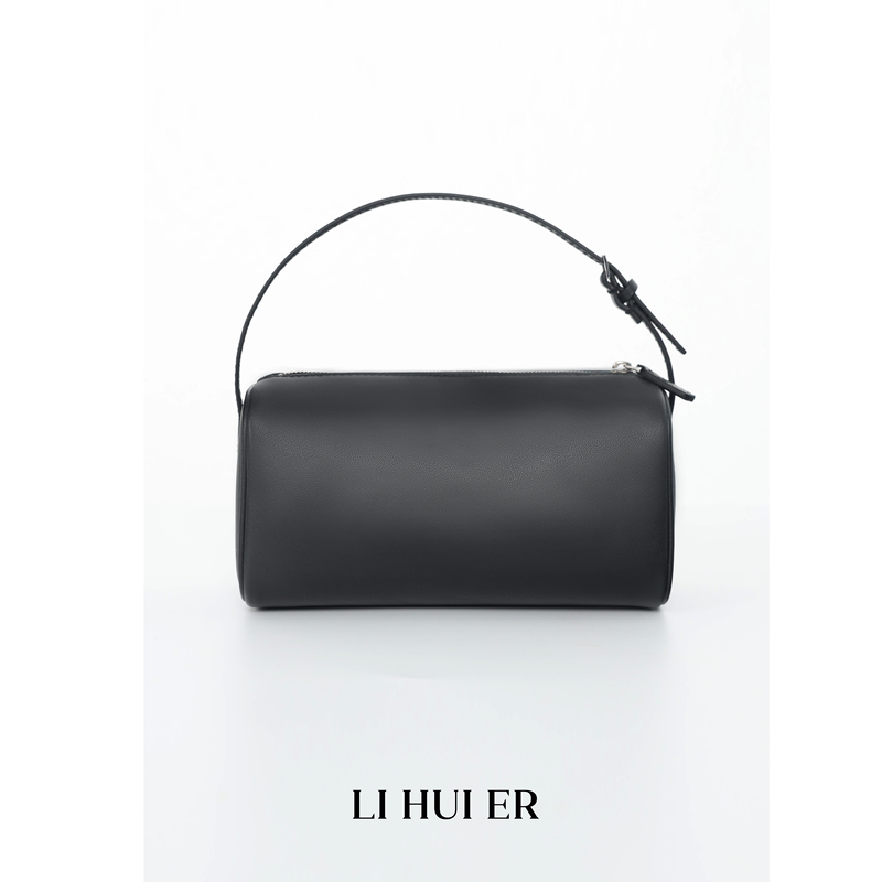 Li Hui Er [Kexiye] Designer Black Clutch Bag 2811