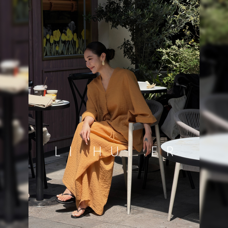 Lihuier [Medieval Oil Painting] Relaxed Batwing Shirt and Wide-Leg Skirt Pants Two-Piece Women's Set