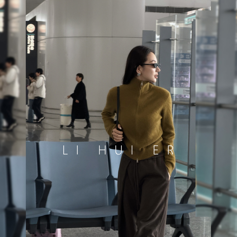 Lihuier Li Hui'Er Western Tea Party Cashmere Turtleneck Sweater Women's Green Niche Knitted Cardigan Top Lihuier Li Hui'Er Western Tea Party Cashmere Turtleneck Sweater Women's Green Niche Knitted Cardigan Top