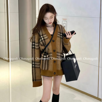 Korean style high-definition ~ old money style retro v-neck plaid sweater jacket for women, lazy style mohair knitted cardigan top