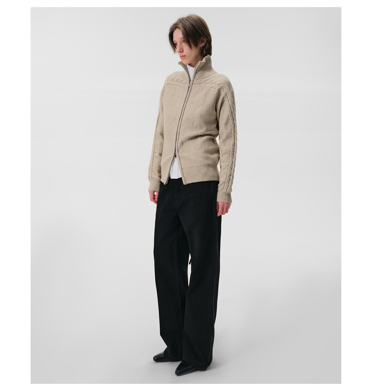 Slight Vogue Cable-Knit Stand Collar Cardigan