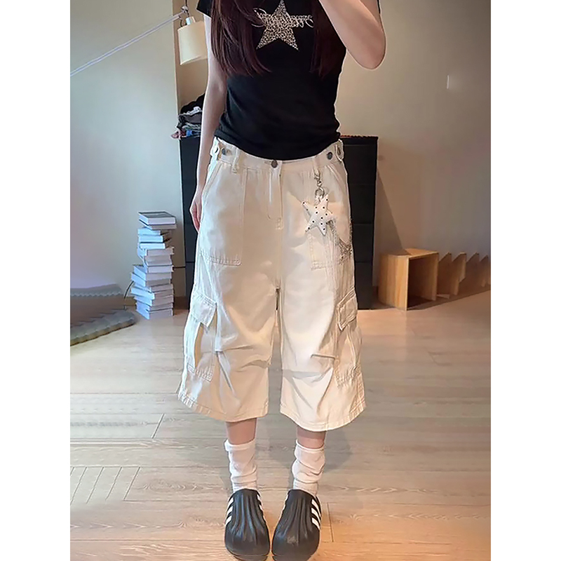 White Large Pocket Workwear Cropped Denim Shorts for Women, Summer 2026, Thin, Loose, Slimming, Over-The-Knee Mid-Length Shorts