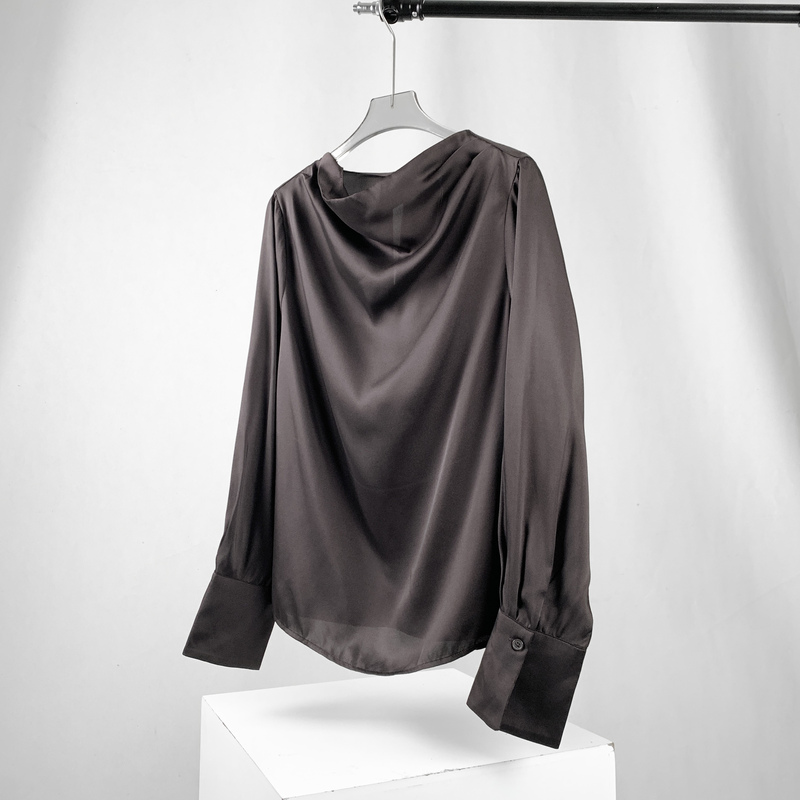 7809【Satin Shine】British Famous Brand Women's Stylish Draped Collar Slimming Long-Sleeve Shirt