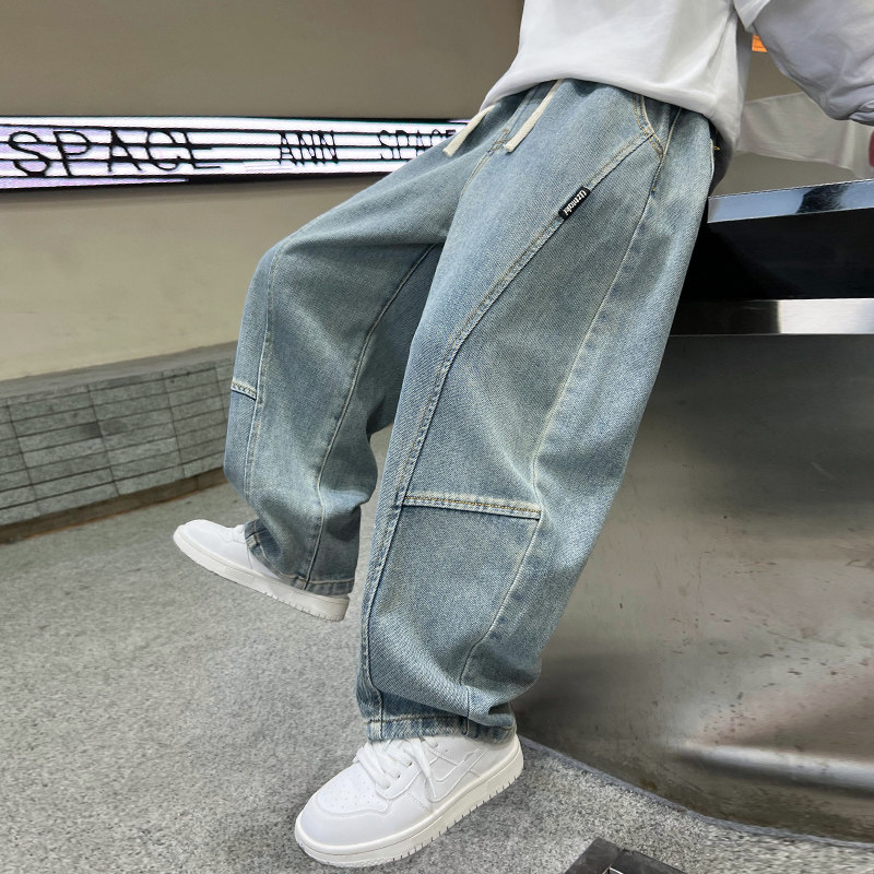 男の子用パンツ、春秋スタイル、2026年新作、年長の子供向け夏用ジーンズ、クールでスタイリッシュなカジュアル春パンツ。