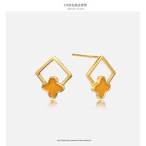 European and American diamond-shaped four-leaf clover earrings for women S925 sterling silver gold-plated light luxury personalized niche jewelry live source