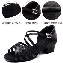 Jingyou childrens professional Latin dance shoes black girls soft bottom flat medium low heel dance shoes sandals for beginners