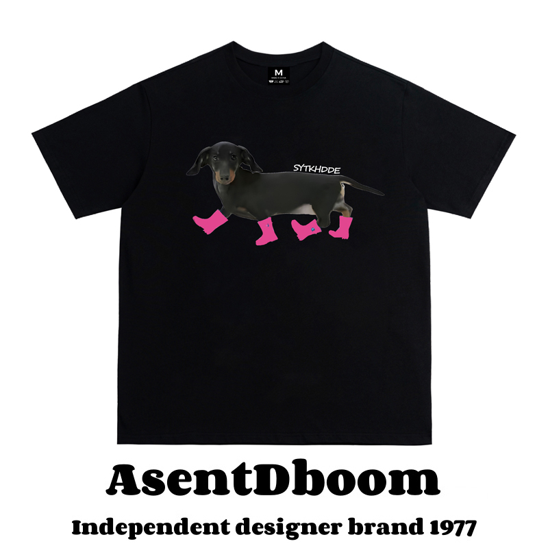 Asentdboom! Trendy Niche Dachshund Dog Print Short-Sleeve T-Shirt, Summer Loose Fit, Couple's Round Neck Half-Sleeve Asentdboom! Trendy Niche Dachshund Dog Print Short-Sleeve T-Shirt, Summer Loose Fit, Couple's Round Neck Half-Sleeve