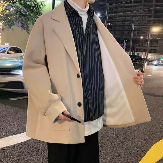 风衣加绒加厚帅气高级短款西装外套韩版宽松秋冬款感男毛呢大衣
