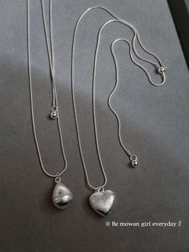 Silver Brushed Heart Long Necklace for Women, Autumn and Winter Korean Style, ins Style, High-End, Simple and Versatile Clavicle Chain Accessory