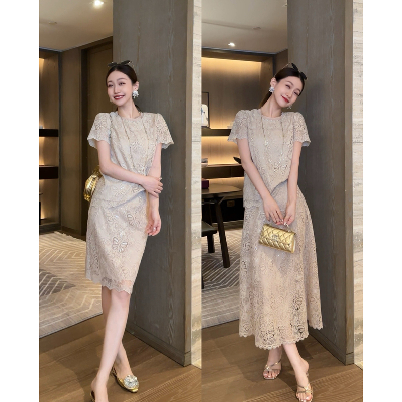Wang Haha【Butterfly Fluttering】26 Summer New Style Hollow Lace Floral Embroidery Rhinestone Round Neck Elegant Set