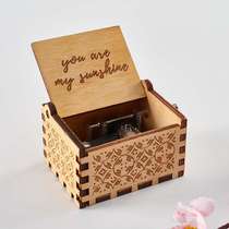 Handmade music box boutique gift to send my wife to send family to exquisite engraving of wooden eight-tone box