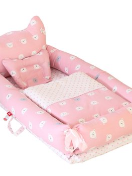 ຕຽງເດັກນ້ອຍເກີດໃໝ່ກາງຕຽງ bionic bed cartoon portable multi-functional folding crib baby sleep pressure-proof bed