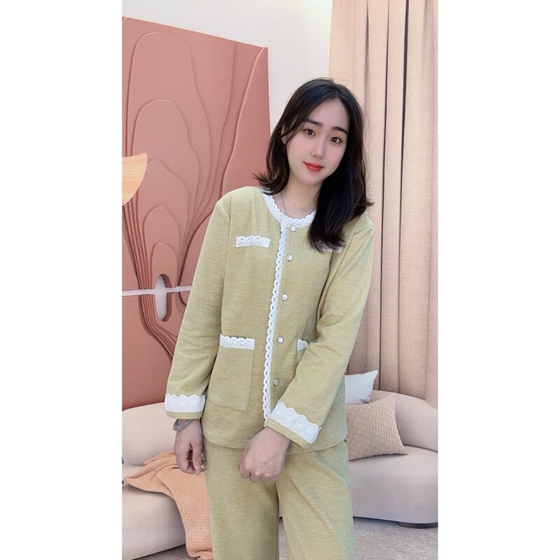 Women's Winter New Cashmere High-End Warm and Fashionable Pajamas That Can Be Worn Outside the Home (Modern Lady)