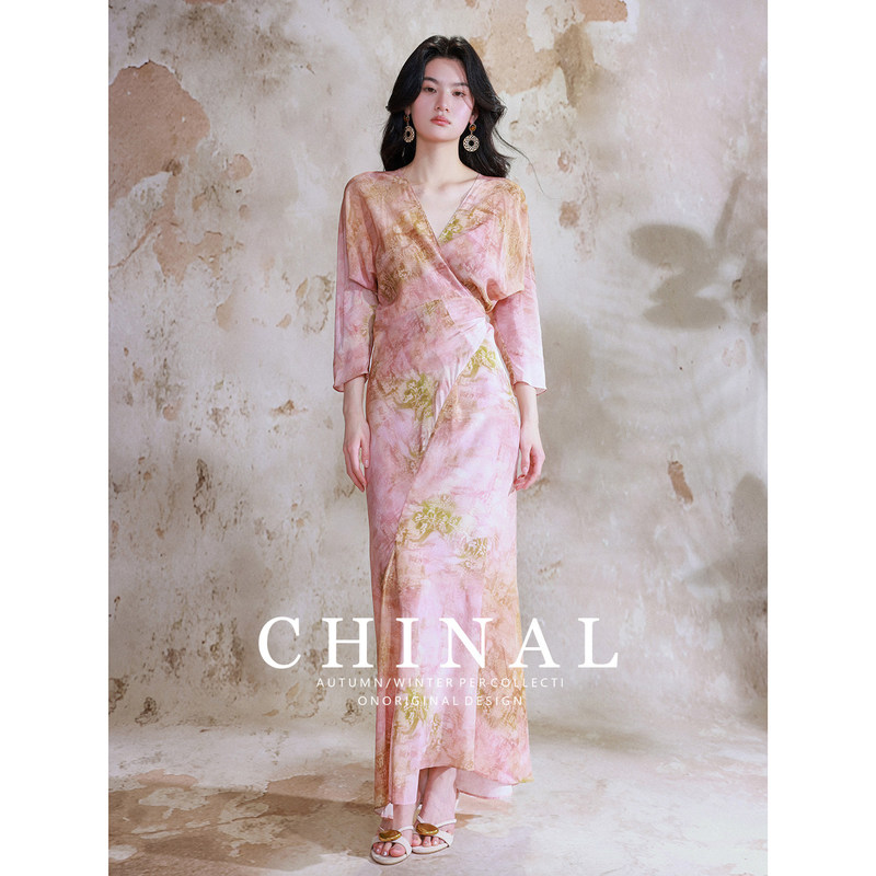 2026 Summer New High-End Silk Mulberry Silk Artistic Gradient Wrap Tie Waist Dress Long Dress for Women