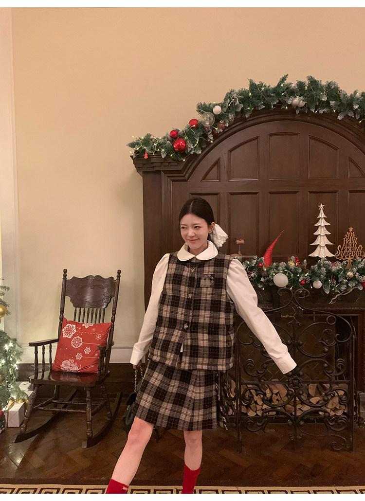 牙套大汪 【双轨女孩】 белая хлопковая рубашка с широкой планкой, складками и воротником-стойкой в школьном стиле