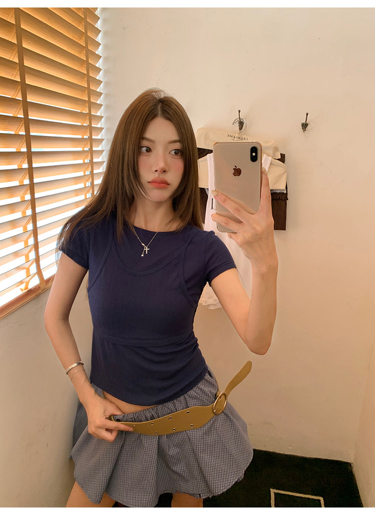 牙套大汪 Стильный комплект из двух предметов с майкой в корейском стиле