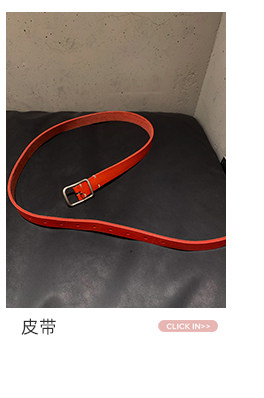 牙套大汪 【周末画报】 лонгслив с буквенным принтом в ленивом стиле, полупрозрачный трикотаж