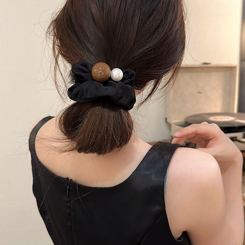 Accessori per capelli con elastico per coda di cavallo bassa elasticizzato, stile retrò, elegante e di nicchia, di design alla moda_voghion.com