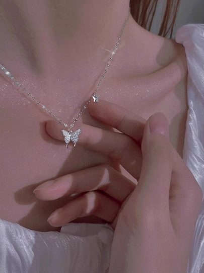 S999 Sterling Silver Butterfly Necklace Accessory for Women, High-End 2025 New Popular Model, Birthday and New Year Gift for Girlfriend