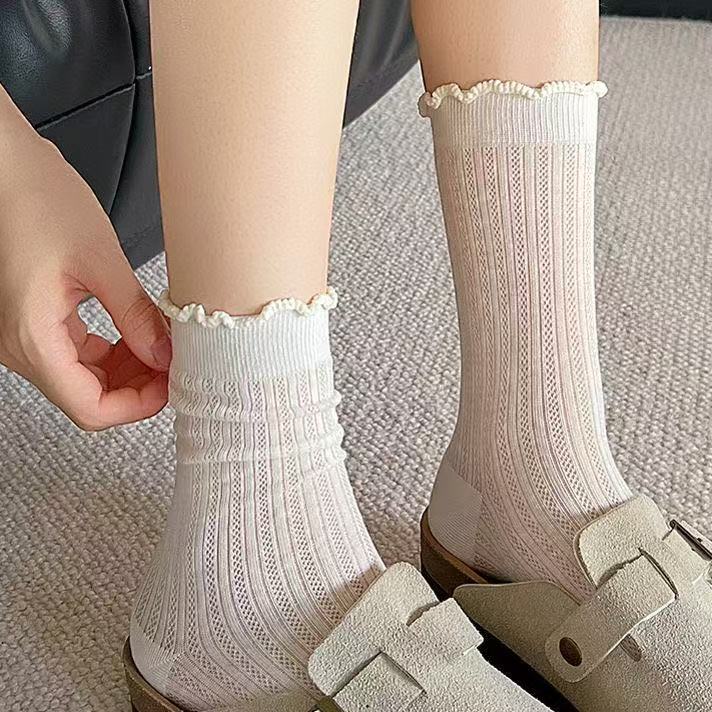 Summer Thin Socks for Women, Solid Color Hollow Mesh Mid-Tube Socks, White Anti-Odor Breathable Lace Edge Slouch Socks for Girls Summer Thin Socks for Women, Solid Color Hollow Mesh Mid-Tube Socks, White Anti-Odor Breathable Lace Edge Slouch Socks for Girls