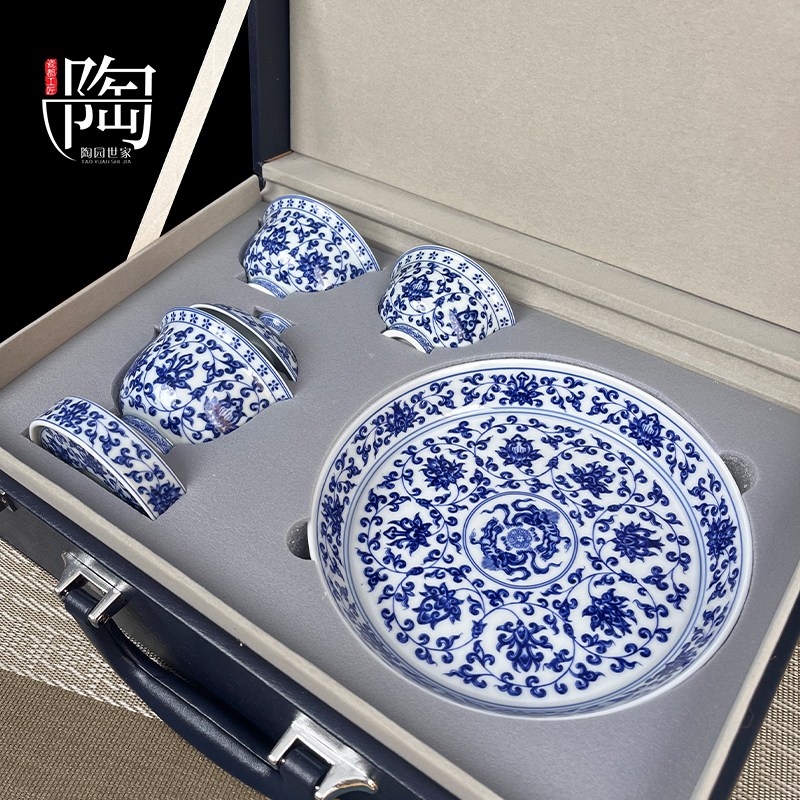 Jingdezhen Blue and White Lotus Pattern Kung Fu Tea Set with Gaiwan Tea Cup, Chinese-Style Tea Brewing Set for Home Use, High-End Gift Box Jingdezhen Blue and White Lotus Pattern Kung Fu Tea Set with Gaiwan Tea Cup, Chinese-Style Tea Brewing Set for Home Use, High-End Gift Box