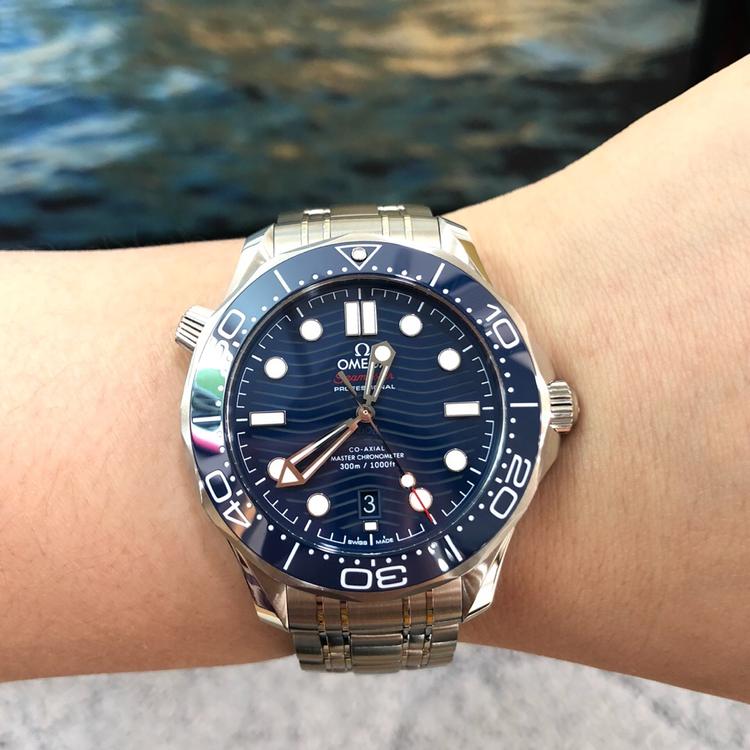 OMEGA Omega Seahorse 300 watch Switzerland imports 8800 Blue Disk automatic mechanical male watch