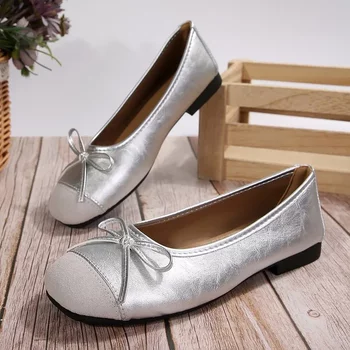 New spring 2024 women's french sweet light mouth single shoes commuting small leather shoes silver flat women's shoes New spring 2024 women's french sweet light mouth single shoes commuting small leather shoes silver flat women's shoes