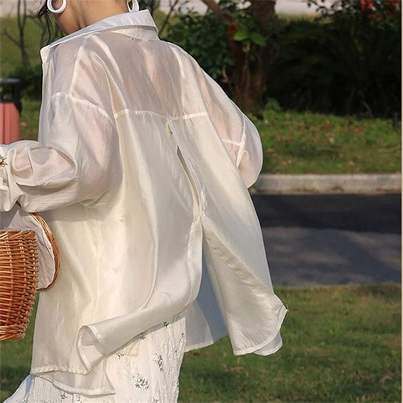 French-Style Ice Silk Sun Protection Cardigan Jacket for Women, Summer Thin Shirt with a Sense of Design, Loose and Elegant Top