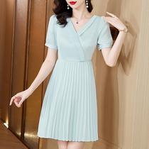 French solid color chiffon dress for women 2023 summer new ladylike temperament elegant niche design pleated skirt