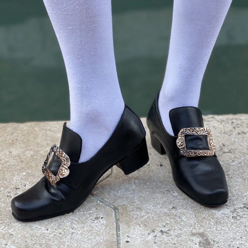 Medieval Renaissance Nordic Style Viking Court Prince European Drama Performance Costume Photography Men's Shoes Medieval Renaissance Nordic Style Viking Court Prince European Drama Performance Costume Photography Men's Shoes
