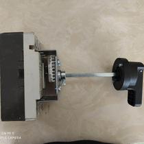 Type 100 air switch circuit breaker cabinet door outer connecting rod rotating handle operating mechanism B1-135 126 703