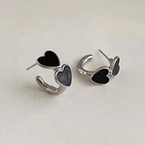 Retro drip glazed black love earrings 2024 new trendy earrings womens niche design high-end temperament earrings
