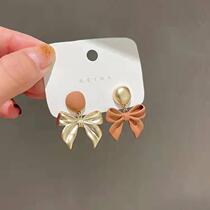 Asymmetrical design bow earrings for women autumn and winter Korean ins style light luxury high-end gold earrings earrings