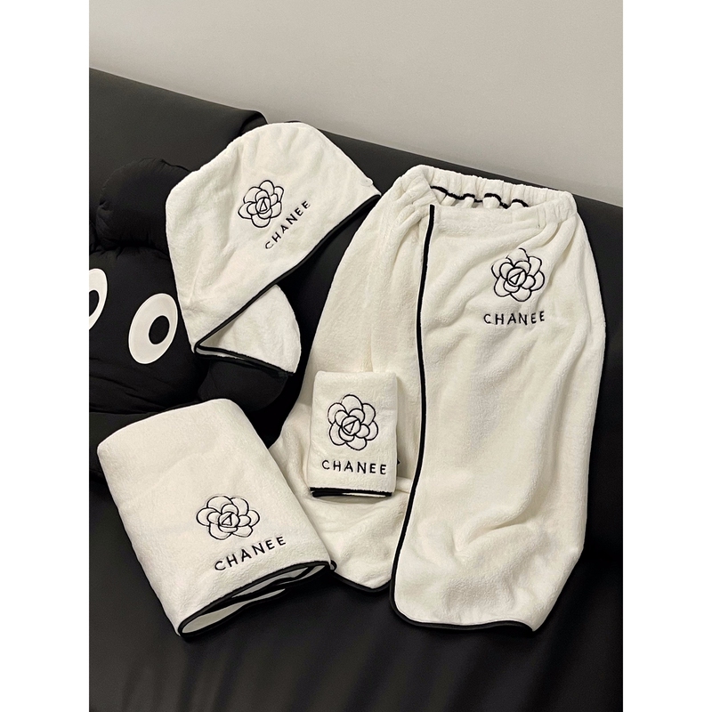 Suitable for Chanel Bath Towels, Bath Skirts, Hair Drying Caps, Wearable Three-Piece Set, Couple's Home Use, Large Towels for Men and Women, Absorbent Suitable for Chanel Bath Towels, Bath Skirts, Hair Drying Caps, Wearable Three-Piece Set, Couple's Home Use, Large Towels for Men and Women, Absorbent