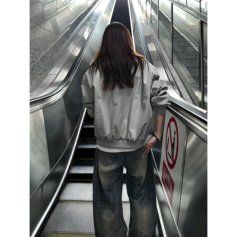 Light Gray Bomber Short Pilot Jacket for Men and Women, Autumn Silhouette Workwear Jacket, Stand Collar American Baseball Jacket Light Gray Bomber Short Pilot Jacket for Men and Women, Autumn Silhouette Workwear Jacket, Stand Collar American Baseball Jacket