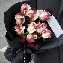 520 high-looking vintage Versailles red rose bouquet ready for birthdays for boyfriend and girlfriend