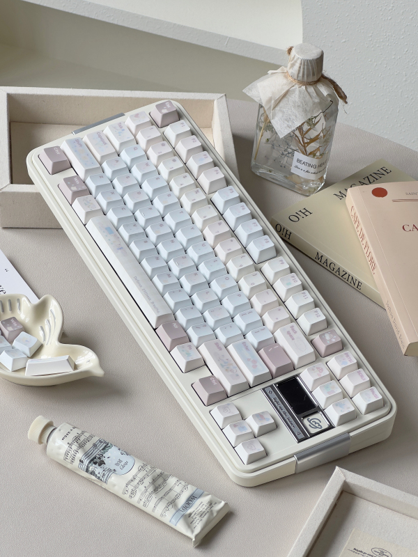 Bluebird-Blurred Focus Original Keycaps Salt Series Milk Tea Low Saturation Magnetic Switch Gentle New Original Factory Personalized Keyboard Keycaps