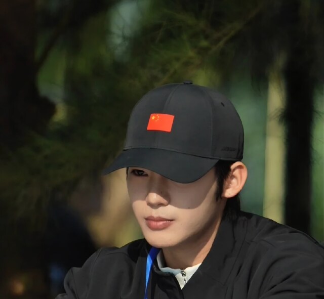 Anta Sun Hat Sponsored by the National Team Flag Edition Champion Men's and Women's Sports Cap Baseball Cap 192440254