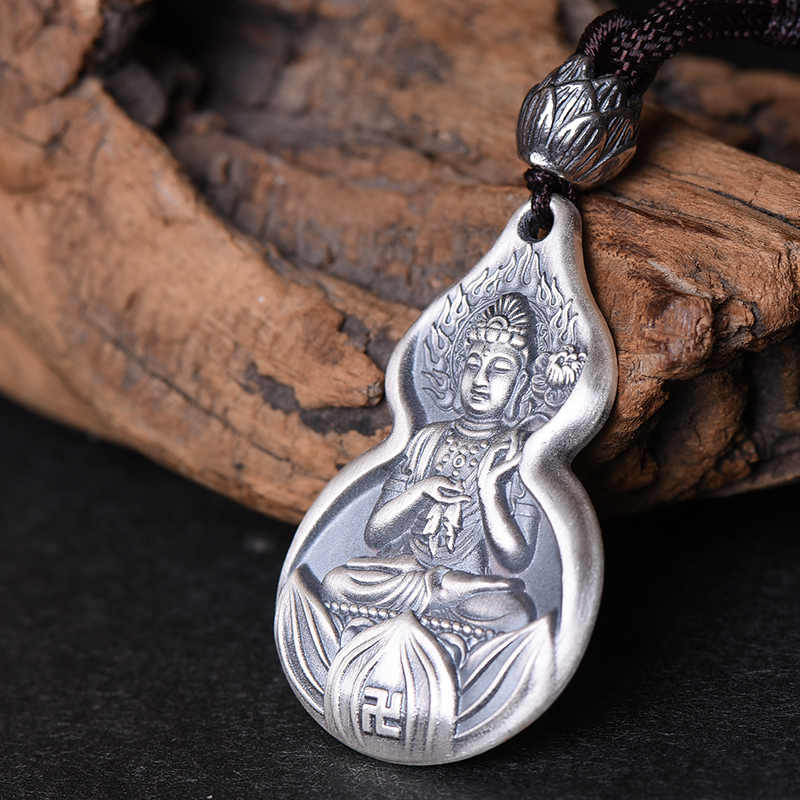 仏教美術品 純銀製 不動尊菩薩 經文付 吊墜 根付 極上品 館蔵品