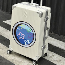 Luggage stickers Douyin same style Spongebob window stickers cartoon wall stickers suitcase decoration scratch blocking
