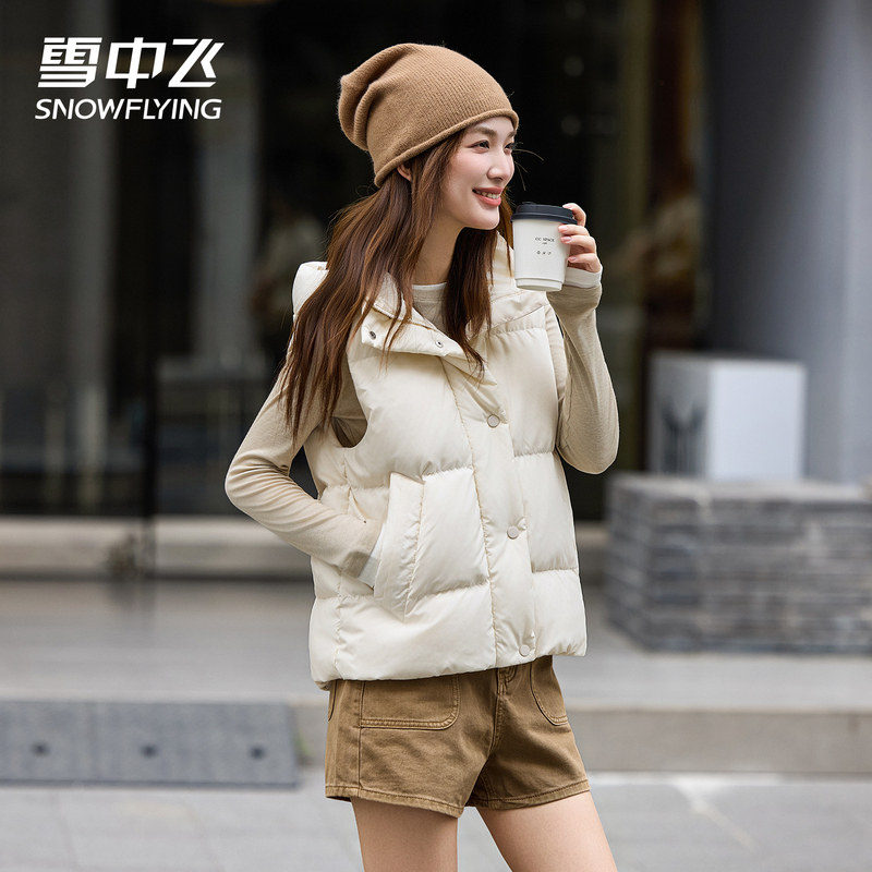 Xuezhongfei down Vest for Women, Outerwear, 2026 New Model, Hooded, Short, Versatile, Casual, Fashionable Vest Jacket Xuezhongfei down Vest for Women, Outerwear, 2026 New Model, Hooded, Short, Versatile, Casual, Fashionable Vest Jacket