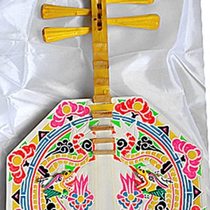 New national musical instruments Yueqin of the Yi ethnic group Yunnan national musical instruments Xianzi Yueqin of the Yi ethnic group