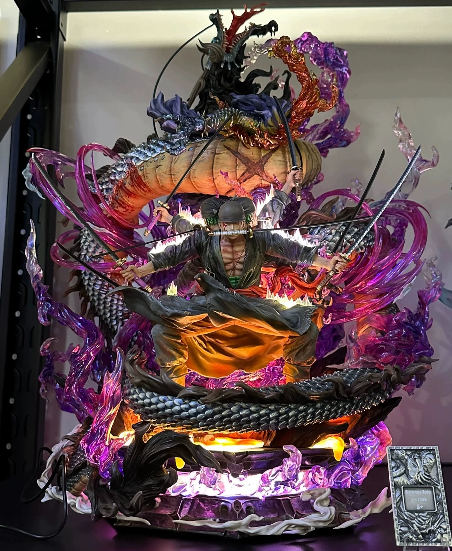 Покупатель для аниме-фигур, статуй, моделей-украшений, игрушек, GK One Piece Nine Blades Ghost Spirit LS Zoro Kaido Привлекательный парень